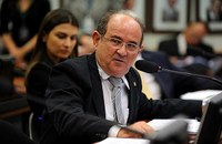 Comissão rejeita obrigação de empresa contratar seguro de vida para empregados