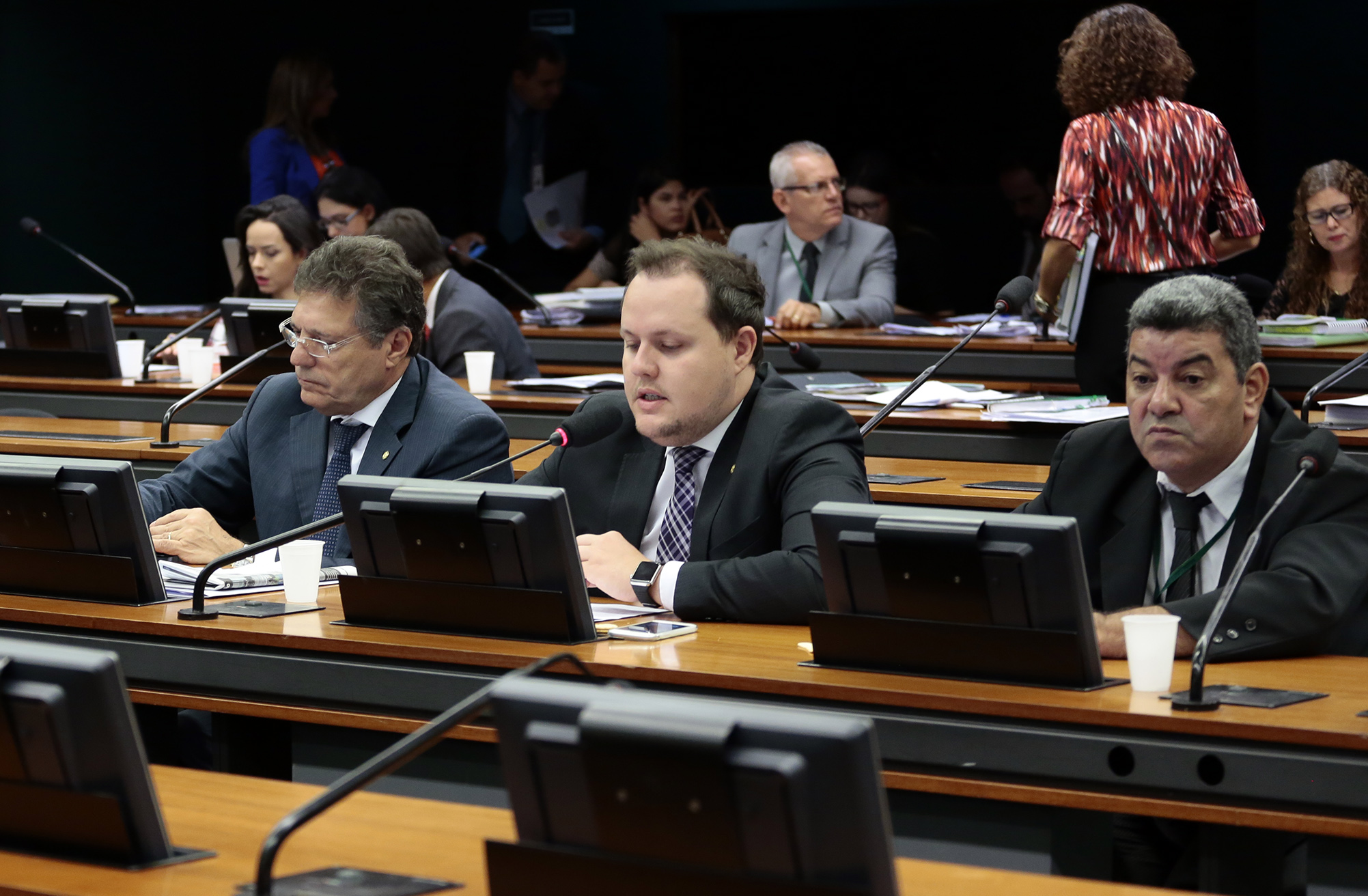 Deputado Lucas Vergílio enaltece trabalho de seus pares e firma compromisso com a produtividade legislativa. 