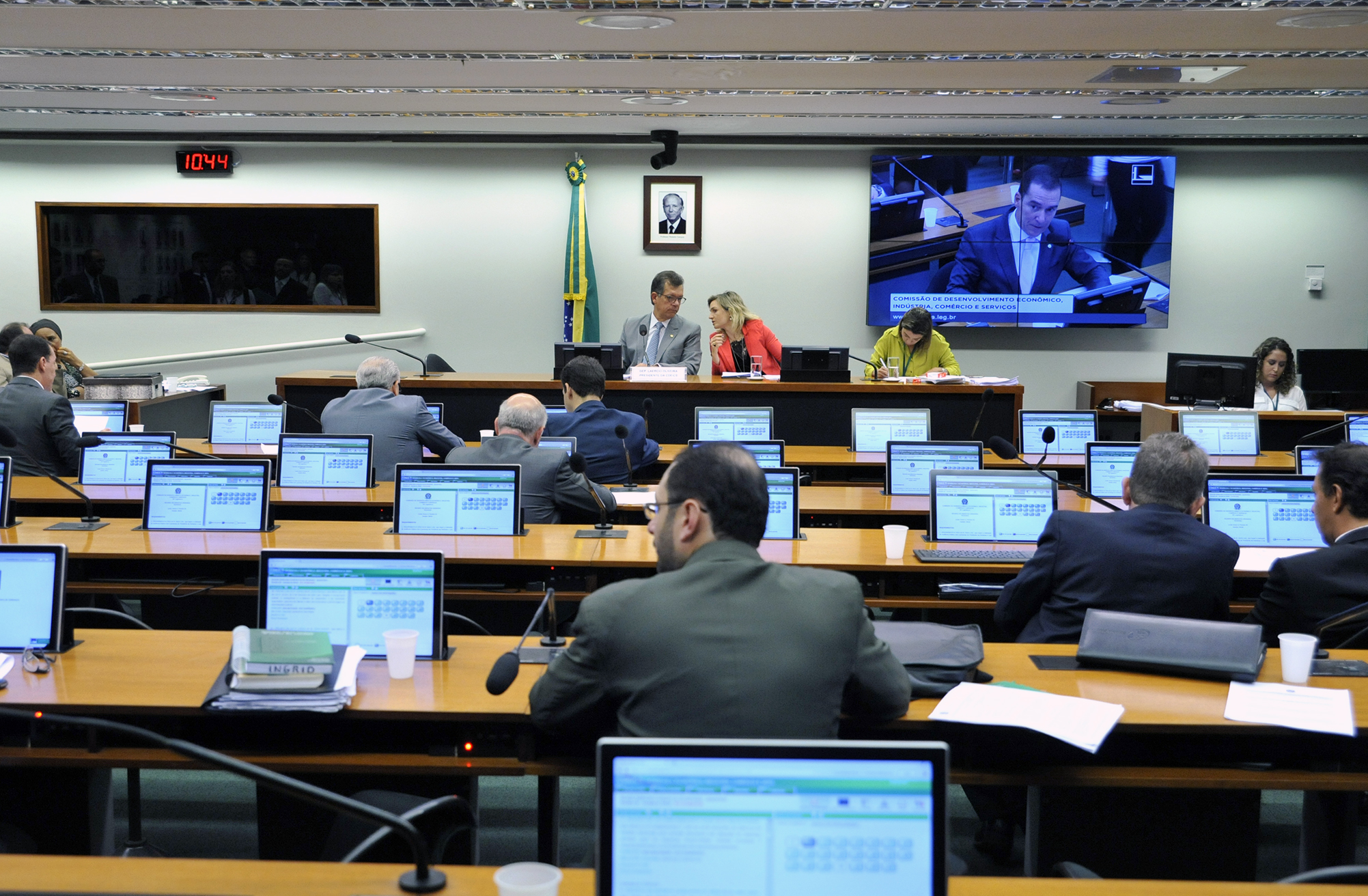 Laércio Oliveira propõe rapidez na análise de projetos na Comissão de Desenvolvimento Econômico