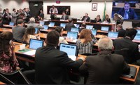 Reunião histórica da Comissão de Desenvolvimento Econômico da Câmara aprova pacote de projetos em favor do microempreendedor.