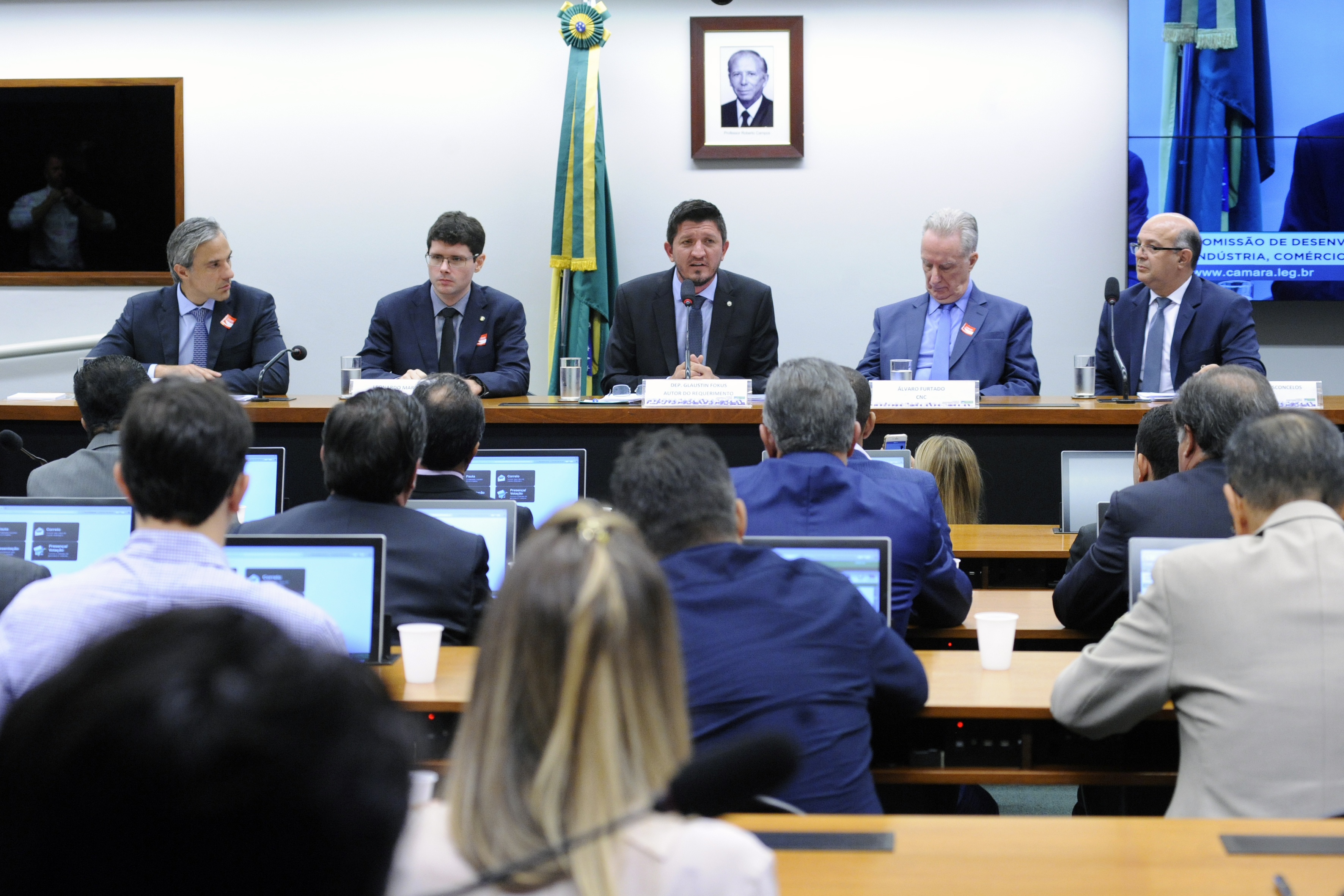 Supermercadistas discutem excessos na aplicação de multas