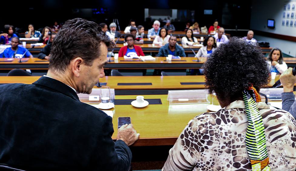 “São Francisco vivo, território pesqueiro livre”