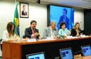 CDHM debate situação de crianças e adolescentes em entidades de acolhimento