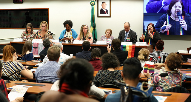 CDHM discute com comunidade LGBTI propostas em tramitação no colegiado