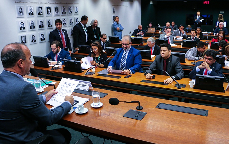 CDHM ouvirá Glenn Greenwald em audiência pública