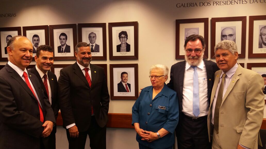 CDHM realiza reunião deliberativa e aprova requerimentos de realização de audiências públicas