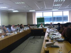 CNDH manifesta preocupação com restrição do direito à livre manifestação e criminalização dos movimentos sociais