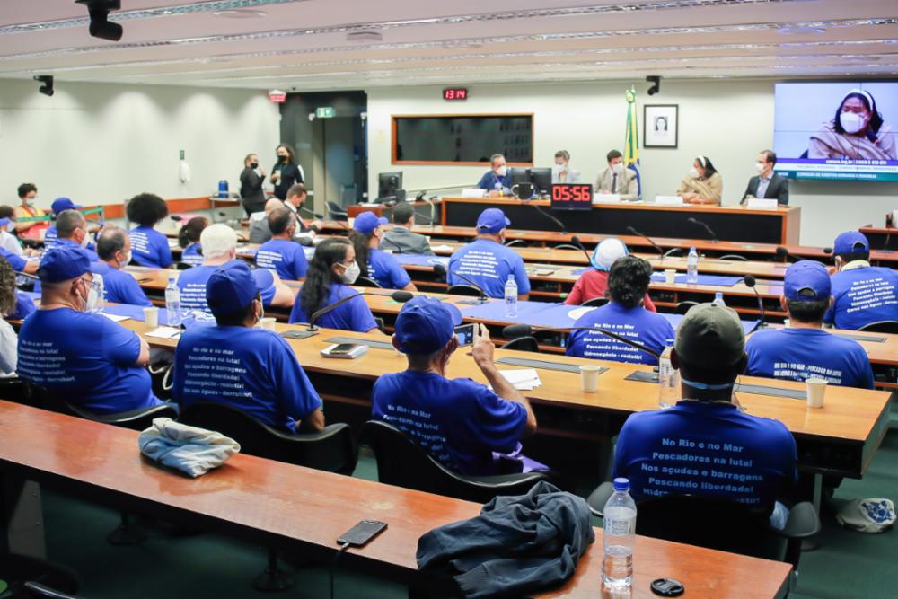 Comissão debate direitos dos pescadores artesanais 