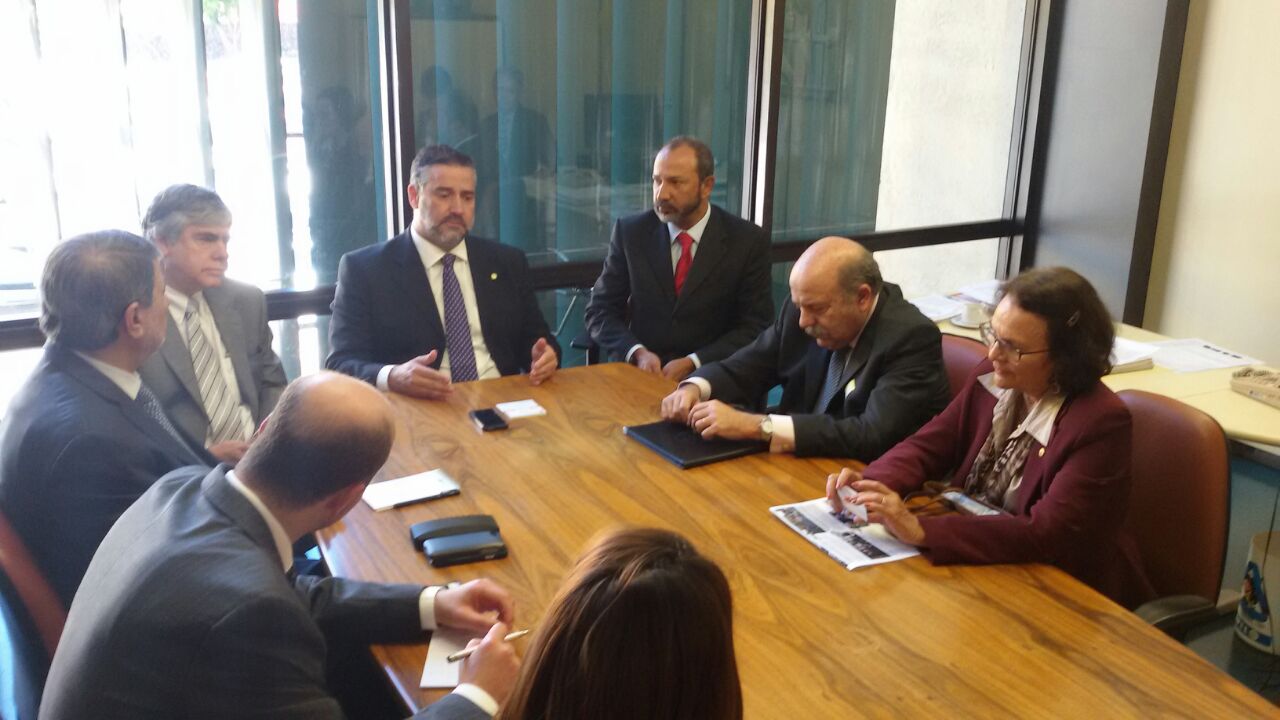 Comissões atuam para viabilizar repatriação de brasileiro preso e em greve de fome na Palestina