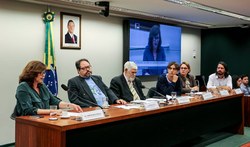 Diferentes, mas nem tanto