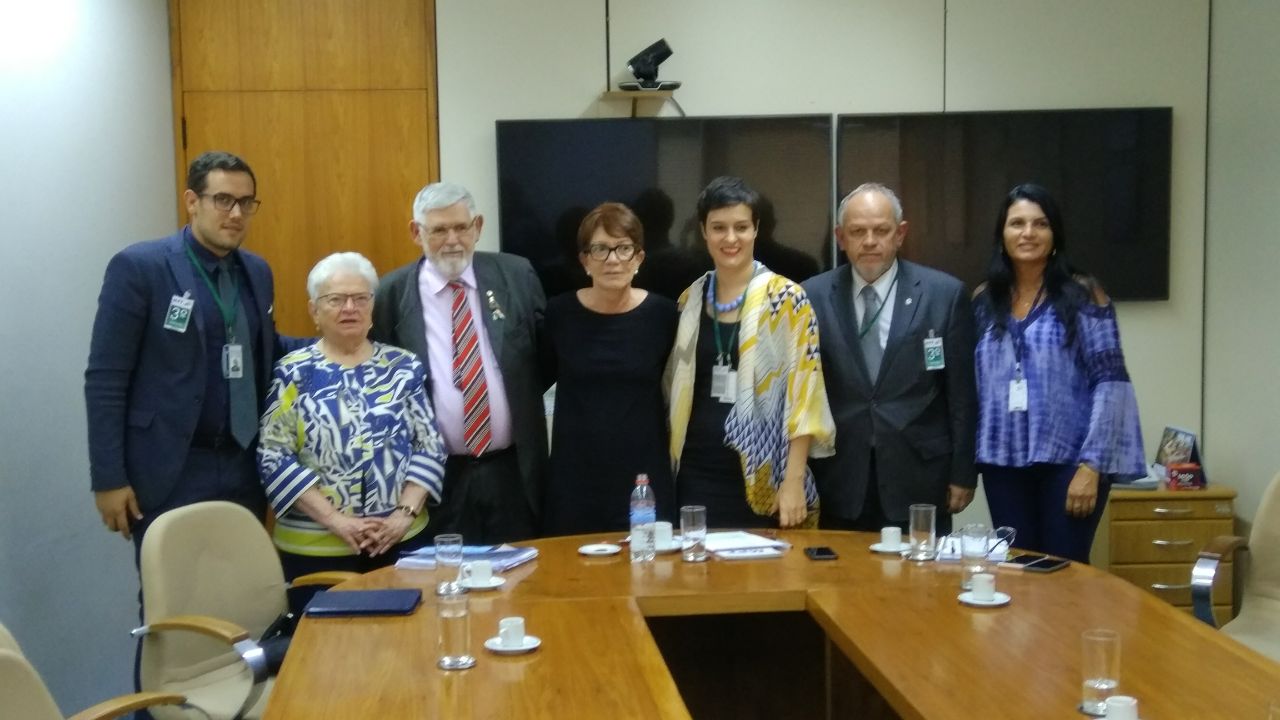 Equipes da CDHM e PFDC fazem reunião de trabalho sobre temas de atuação conjunta