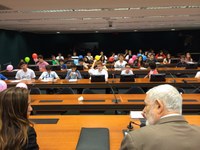 Jovens de São Paulo recebem informações sobre direitos humanos na Câmara