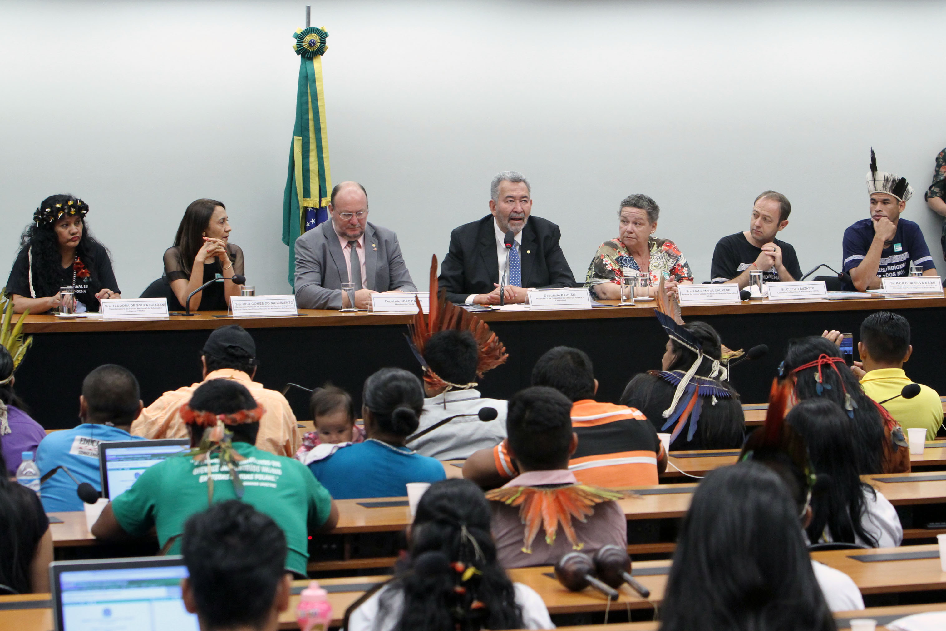 Líderes indígenas reclamam de cortes no orçamento para programas educacionais