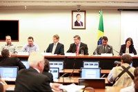 Parlamentares da CDHM debateram situação dos atingidos pela Usina Baixo Iguaçu 