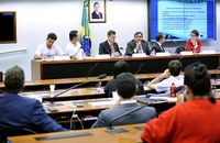 Presidente da CDHM envia nota oficial contra acordo da Samarco a autoridades