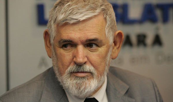 Presidente da CDHM pede informações à justiça sobre assassinato de líderes rurais na Paraíba