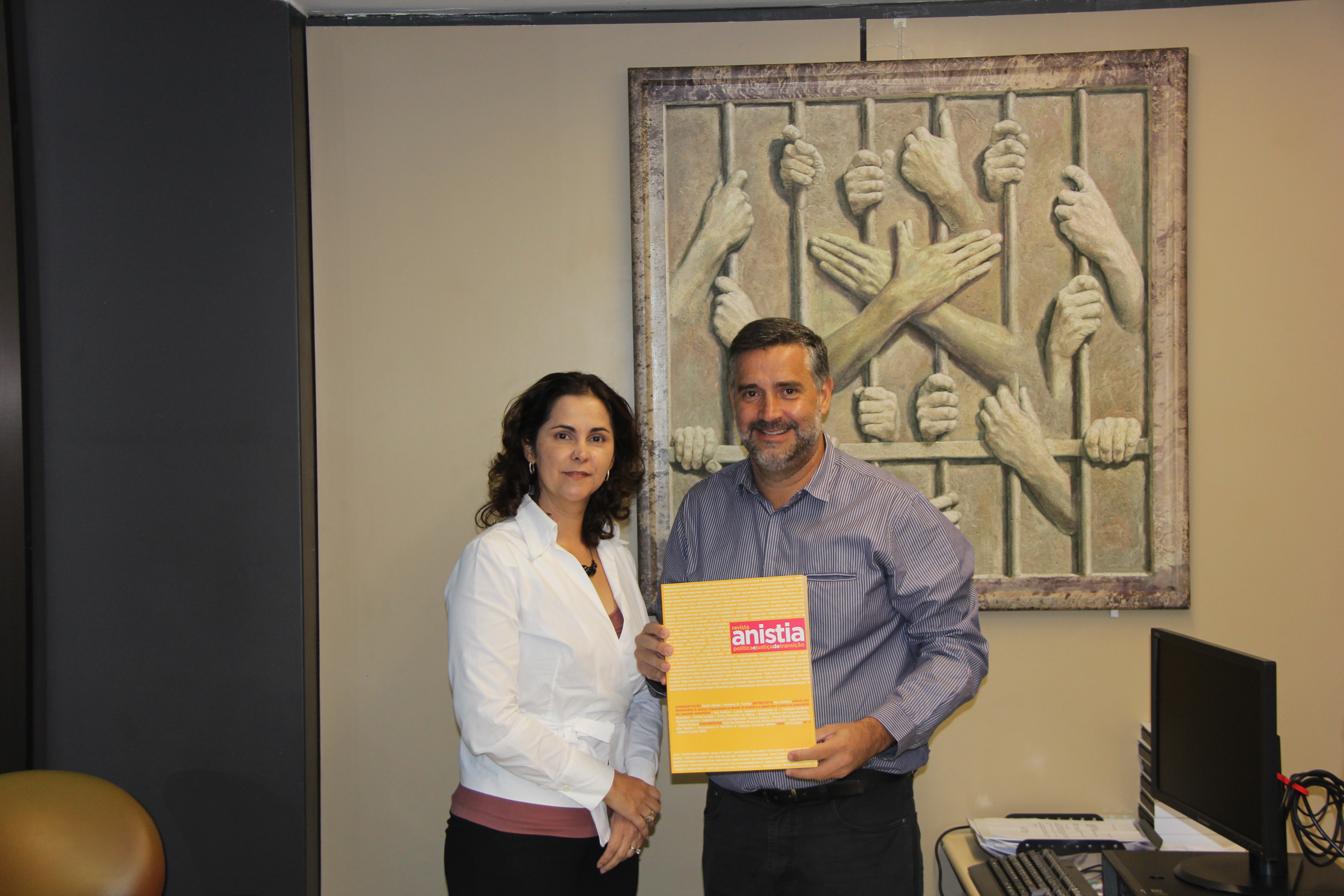 Presidente da Comissão sobre Mortos e Desaparecidos Políticos visita CDHM