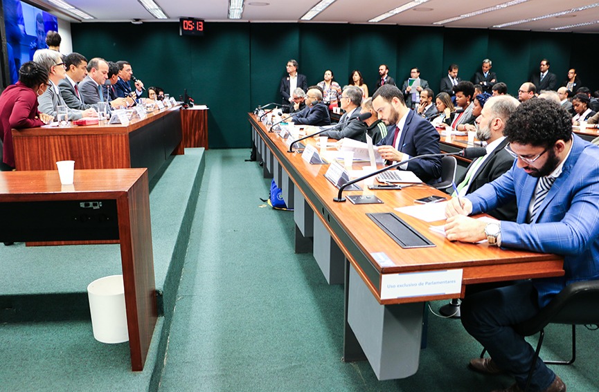 Quilombolas exigem titulação das terras antes de qualquer acordo sobre exploração comercial do Centro de Lançamentos de Alcântara
