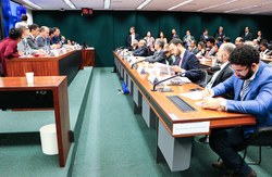 Quilombolas exigem titulação das terras antes de qualquer acordo sobre exploração comercial do Centro de Lançamentos de Alcântara