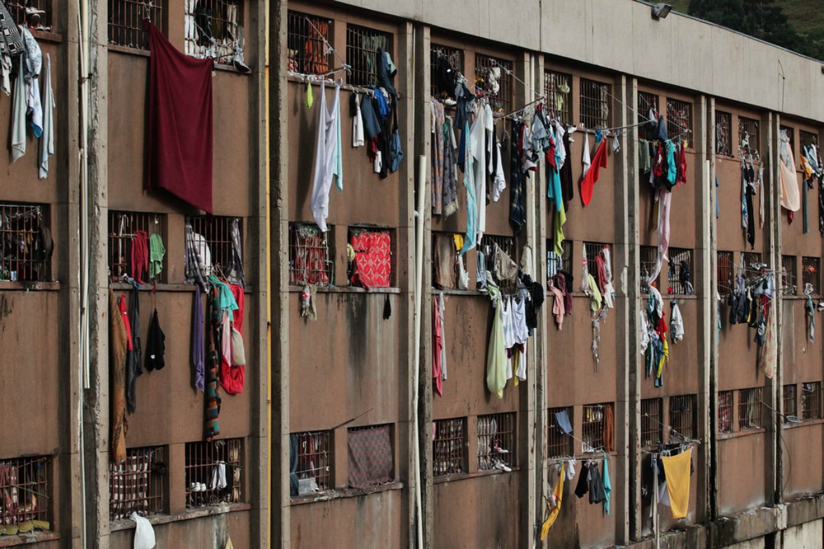 Um Relato sobre Expansão Carcerária, Tortura e Privataria no Sistema Prisional do Amazonas