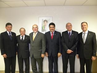 Presidente e Vices visitam o Ministro das Cidades 