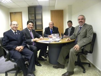 Presidente e Vice-Presidentes da CDU visitam o Secretário Executivo do Ministério das Cidades 