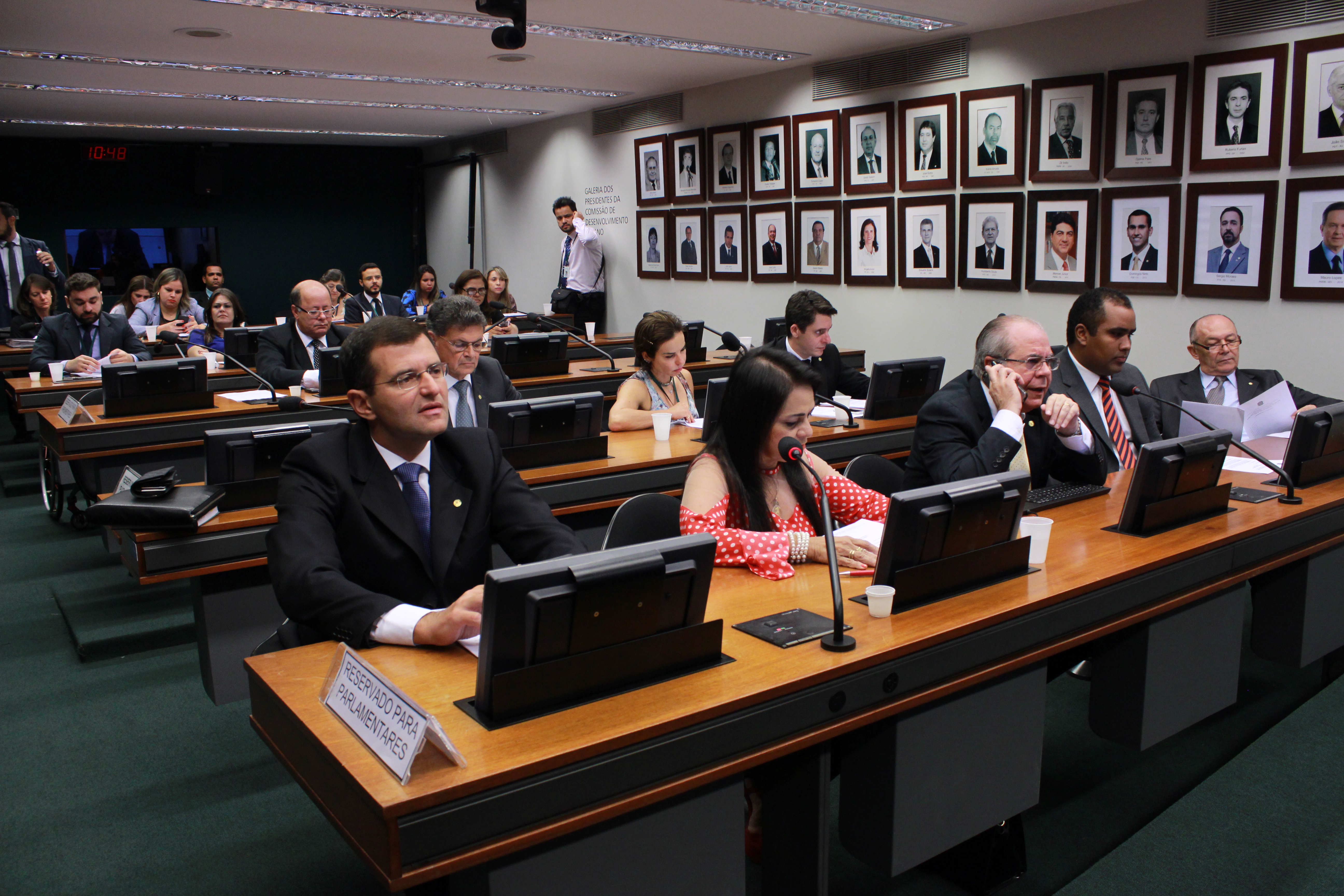 CDU apreciou concessão de desconto para pagamento realizado por meio eletrônico nesta quarta-feira (21)