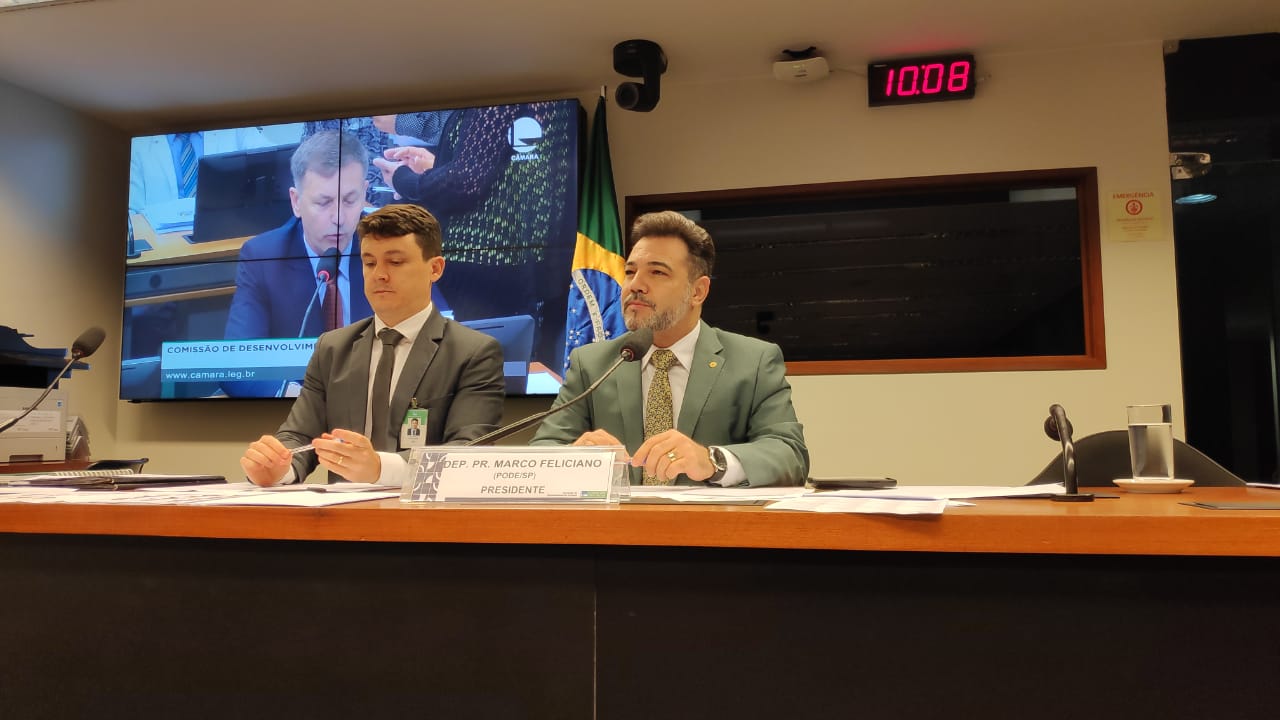 CDU aprova 3 pareceres em reunião deliberativa