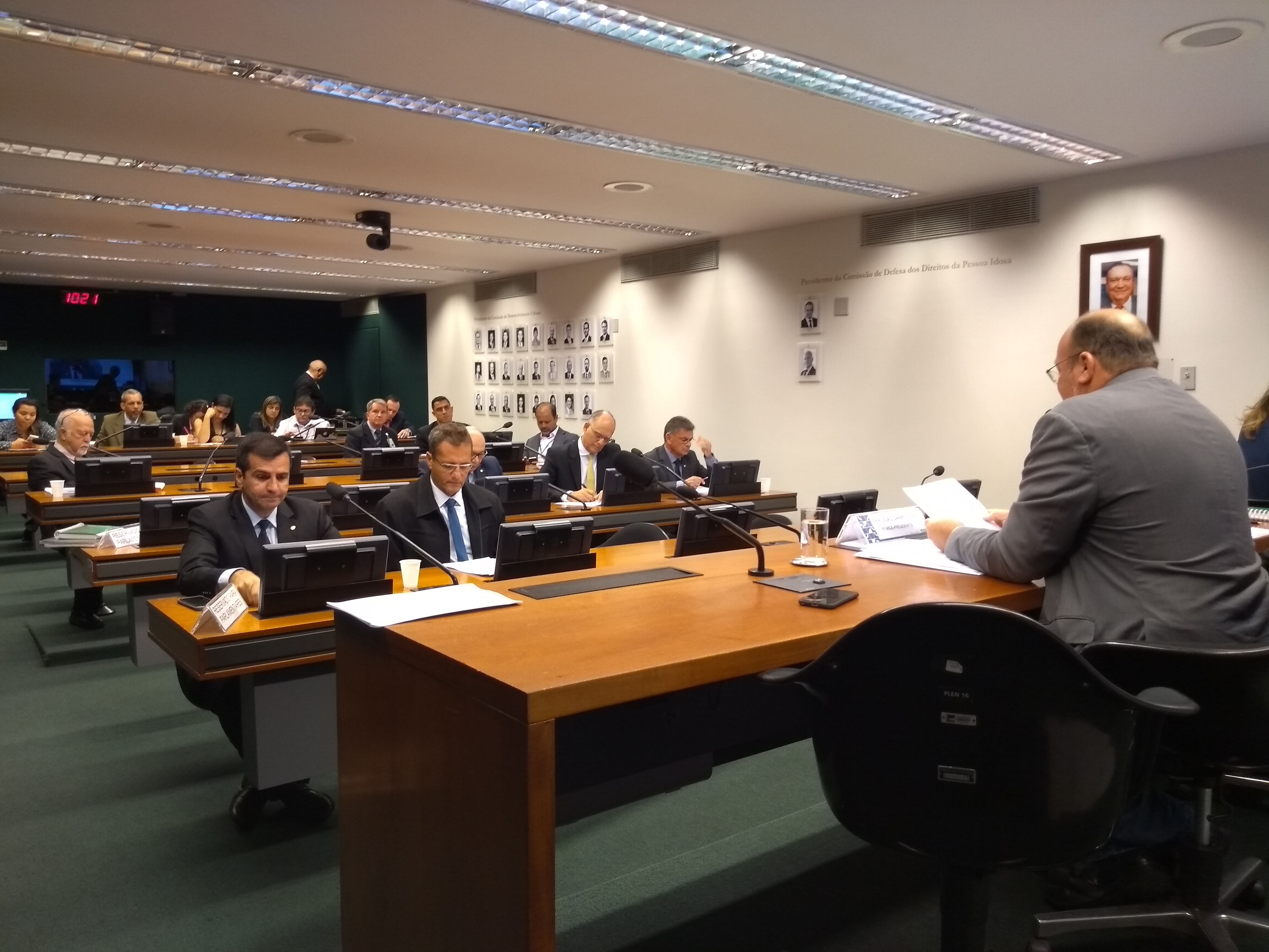 Comissão de Desenvolvimento Urbano aprova criação de duas subcomissões especiais