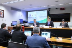 CDU discute proposta da ANEEL para aumento na cobrança das tarifas de energia