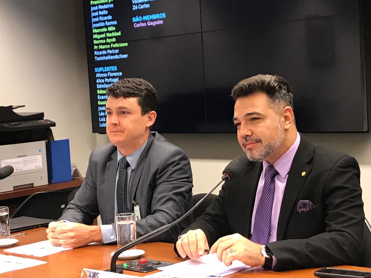 Comissão aprova discussão sobre aplicação de tecnologia no enfrentamento dos desafios urbanos