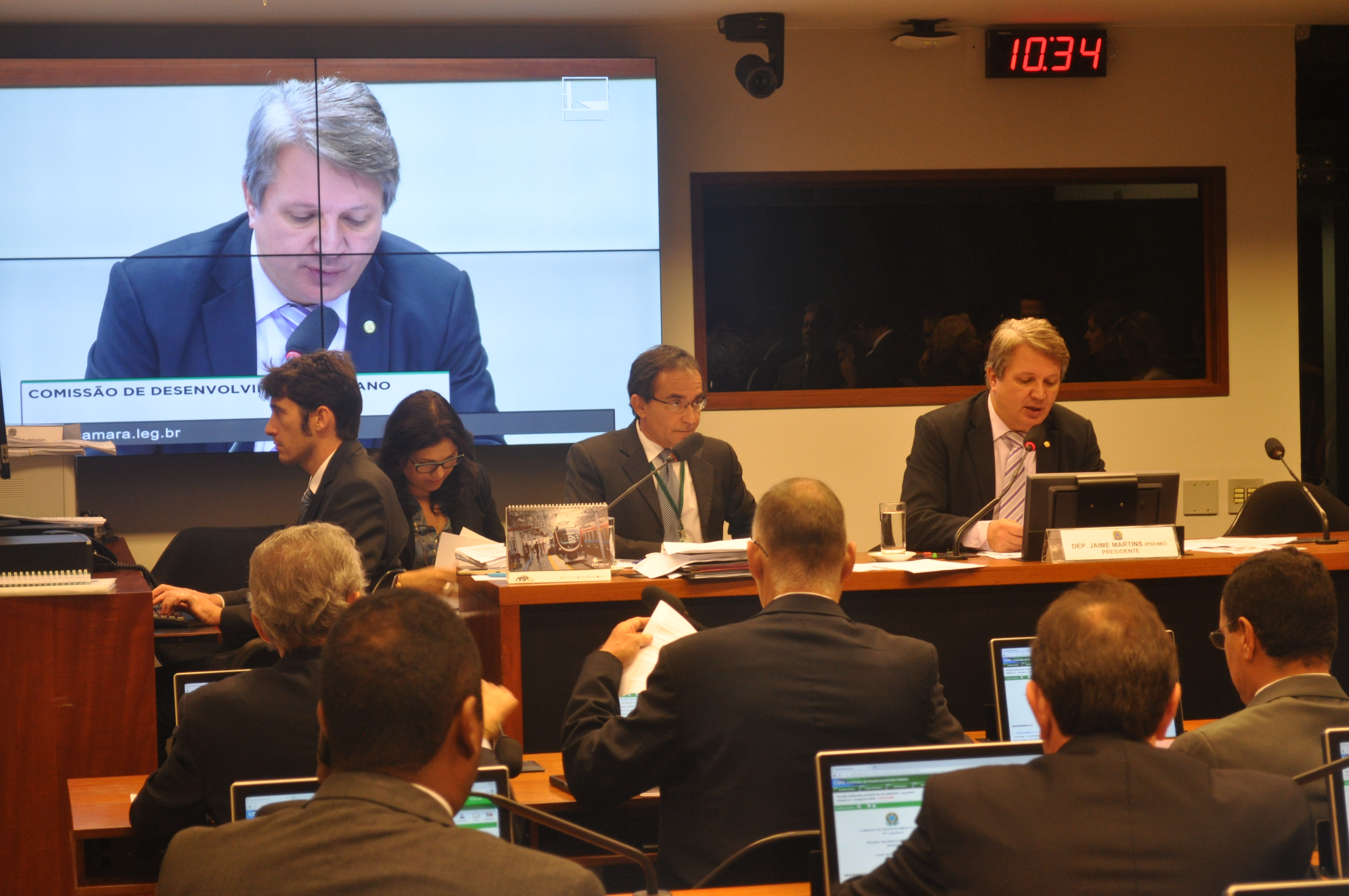 Comissão de Desenvolvimento Urbano fará audiência para debater soluções para perda de  água por evaporação