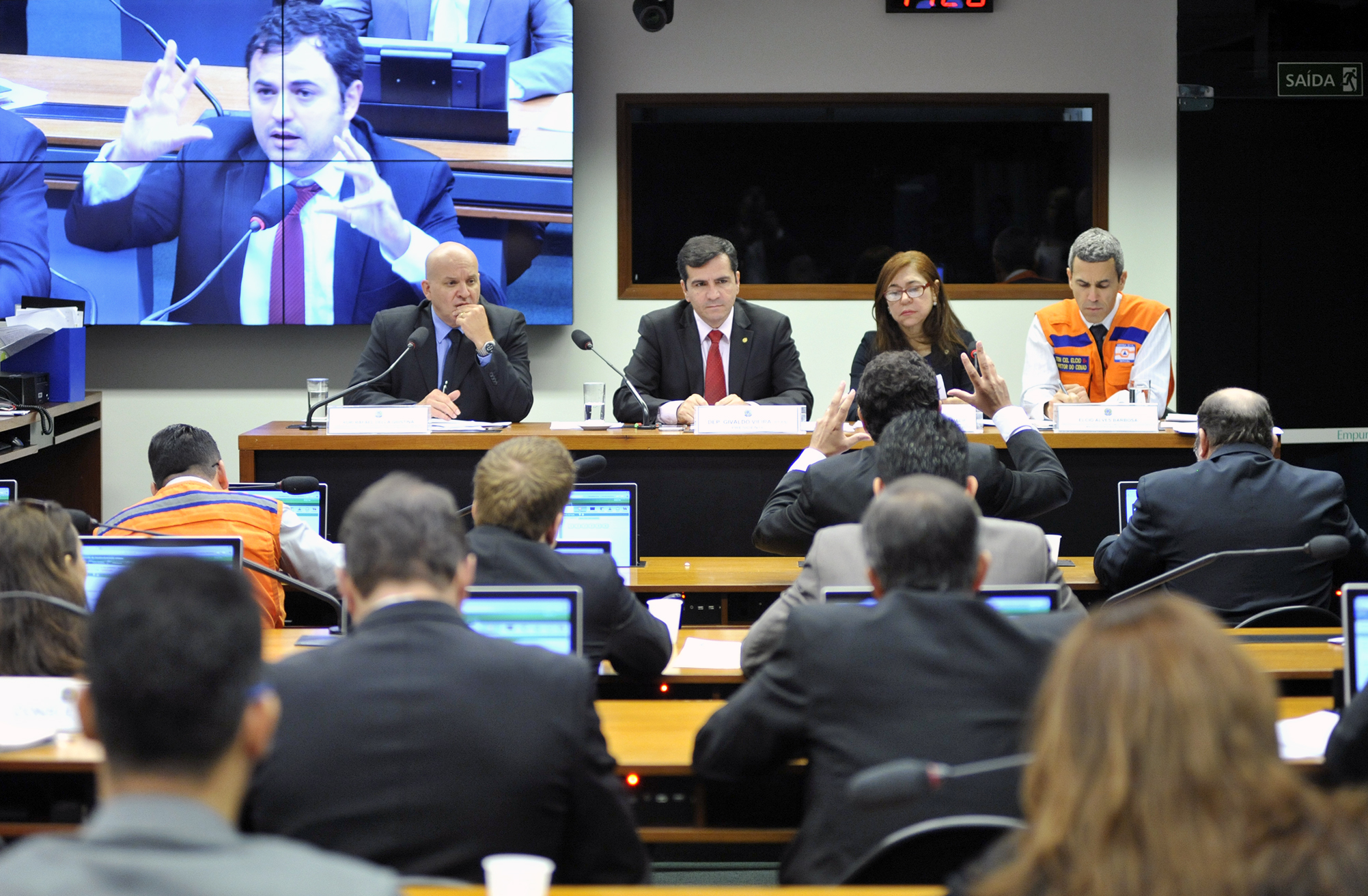 Comissão quer regulamentação de lei de prevenção e monitoramento de desastres