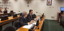 Compensação financeira a municípios que abrigam presídios avança na Câmara dos Deputados