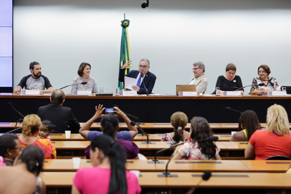 Crise da moradia é tema de debate na CDU