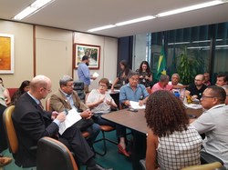 Deputada Margarida Salomão recebe representantes do setor do saneamento