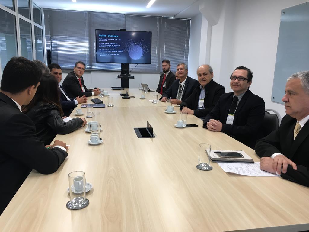 Deputados visitaram parque tecnológico de Itaipu na segunda