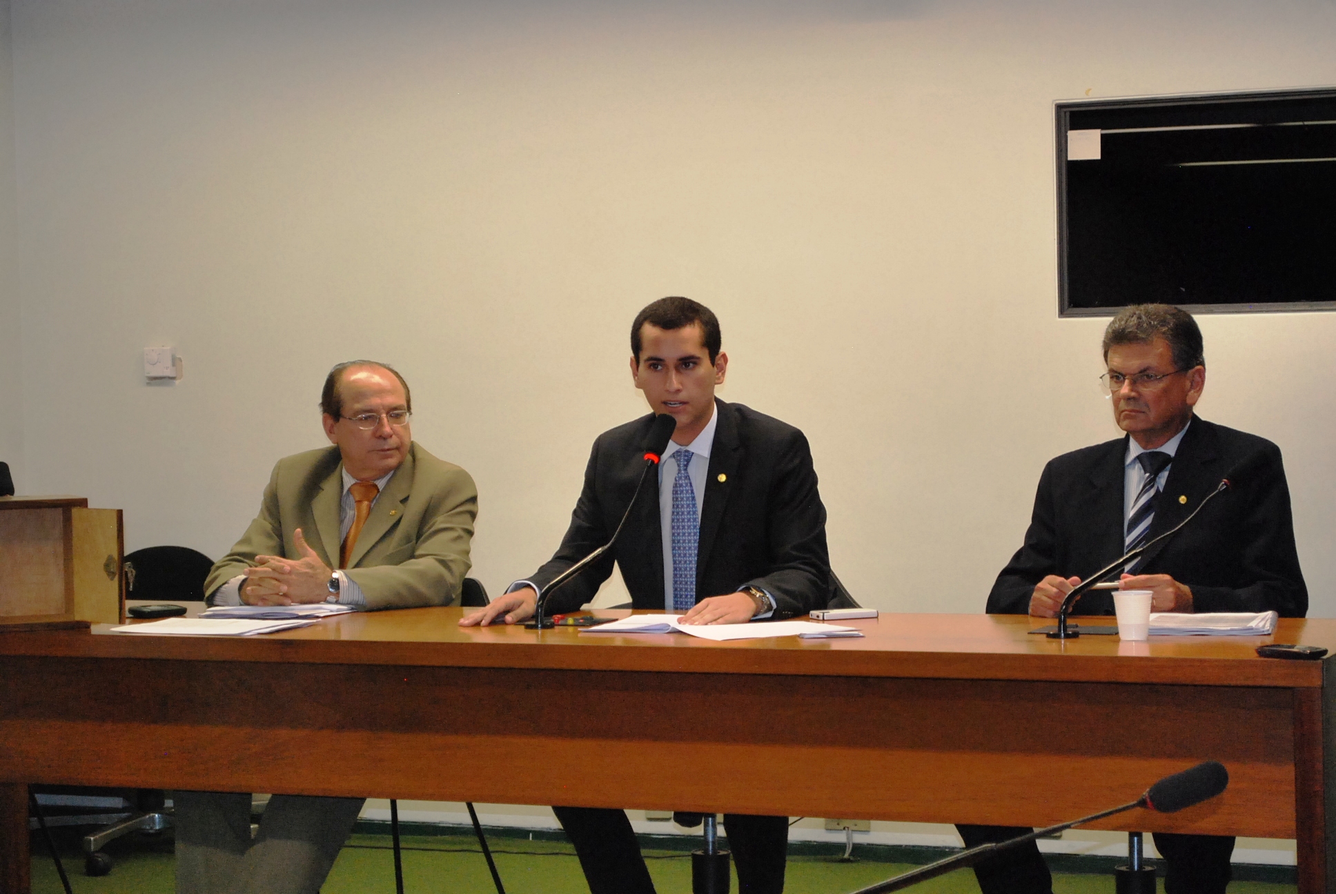 Domingos Neto é eleito presidente da Comissão de Desenvolvimento Urbano