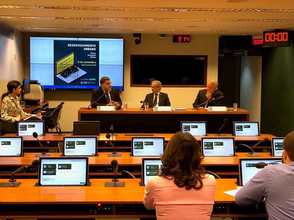 Fórum na Câmara debate criação de Sistema Nacional de Planejamento Urbano
