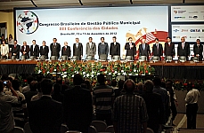 Melhorar mobilidade urbana é principal desafio de novos prefeitos, diz deputado