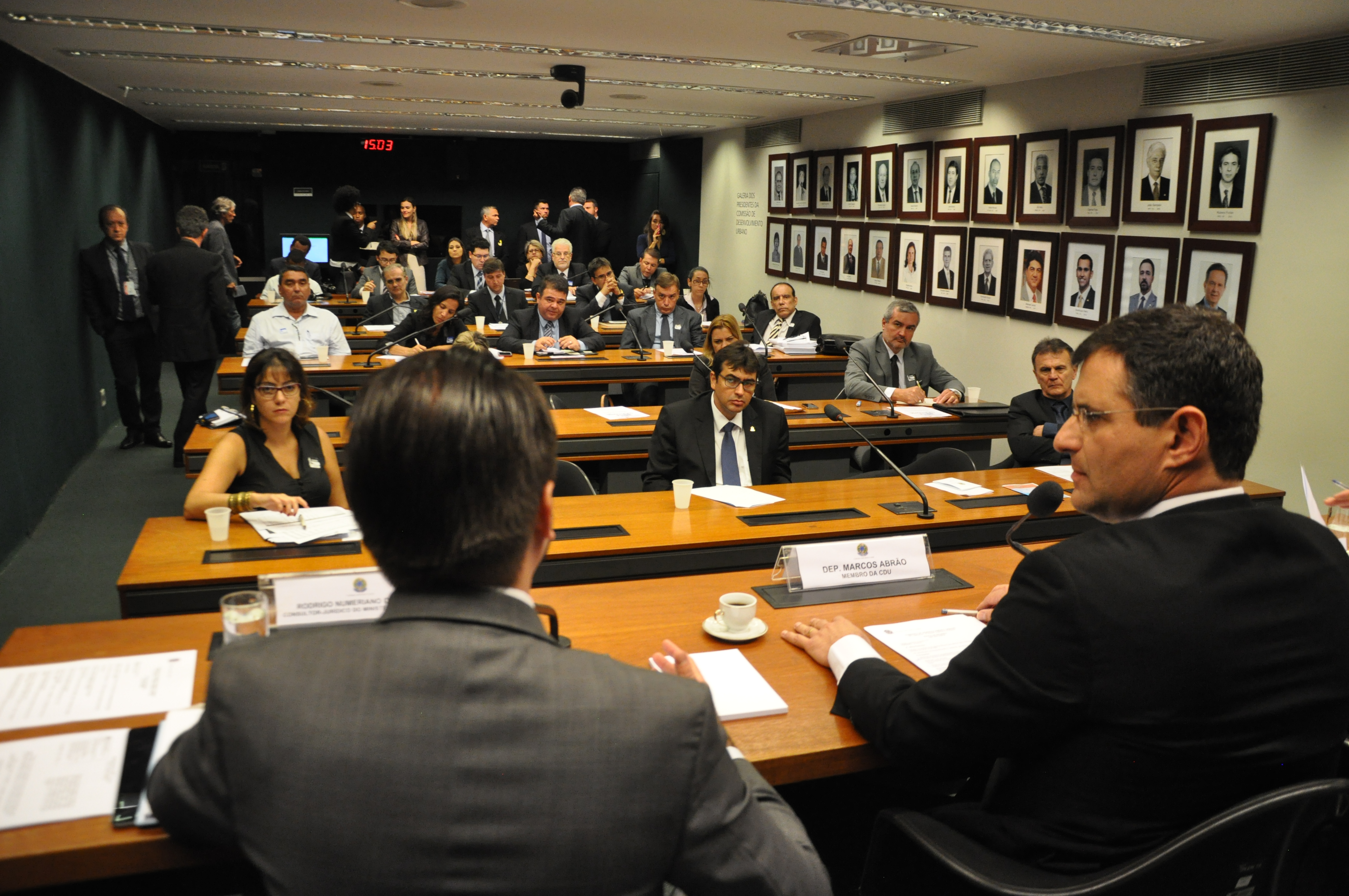 Modalidade Oferta Pública do Programa Minha Casa Minha Vida é debatida na CDU