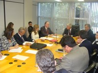 Ziulkoski, FNP e Deputados da CDU vão à Aneel discutir resolução sobre iluminação pública