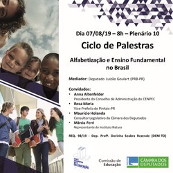 07/08/19 - Palestra sobre Alfabetização e Ensino Fundamental no Brasil