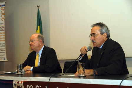 Seminário Internacional sobre Educação a Distância