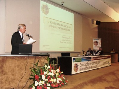 Seminário Internacional Fronteiras do Ensino Profissional