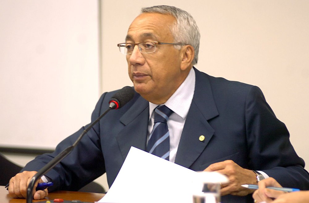 Deputado Gastão Vieira -presidente da Comissão de Educação e Cultura 