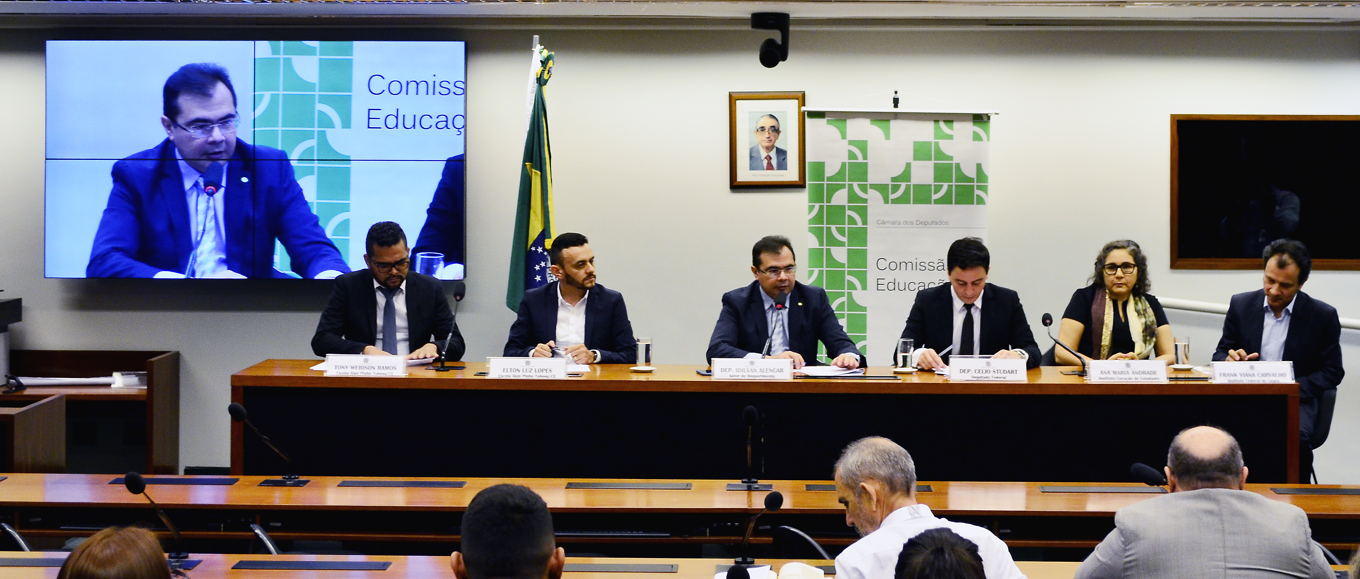 Audiência Pública, dia 27/08/2019, sobre o tema: Programa de Estímulo e Cooperação na Escola (PRECE)