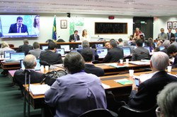 Comissão aprova projeto que corrige valores repassados pela União a programa de transporte escolar