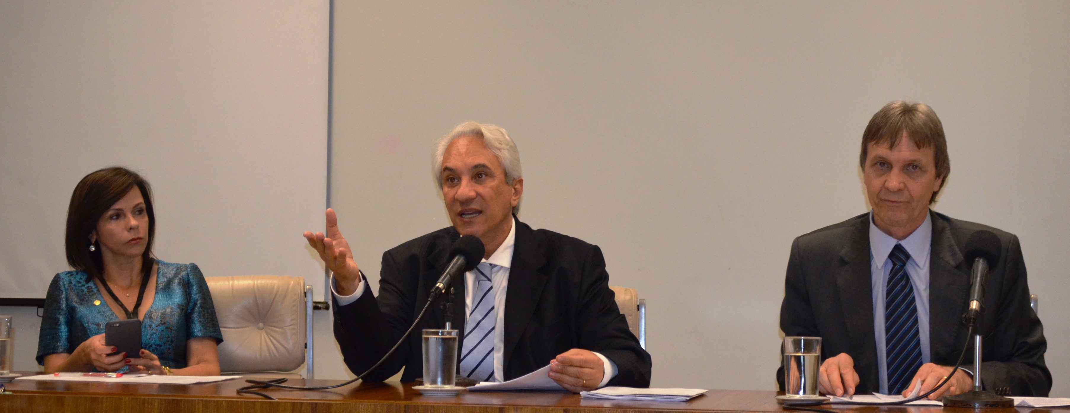 Frente Parlamentar em Defesa da Implementação do Plano Nacional de Educação – PNE