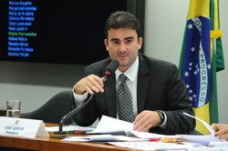 Comissão de Educação responde à Questão de Ordem que questiona a aprovação de projeto que trata da educação a distância para cursos da área da saúde